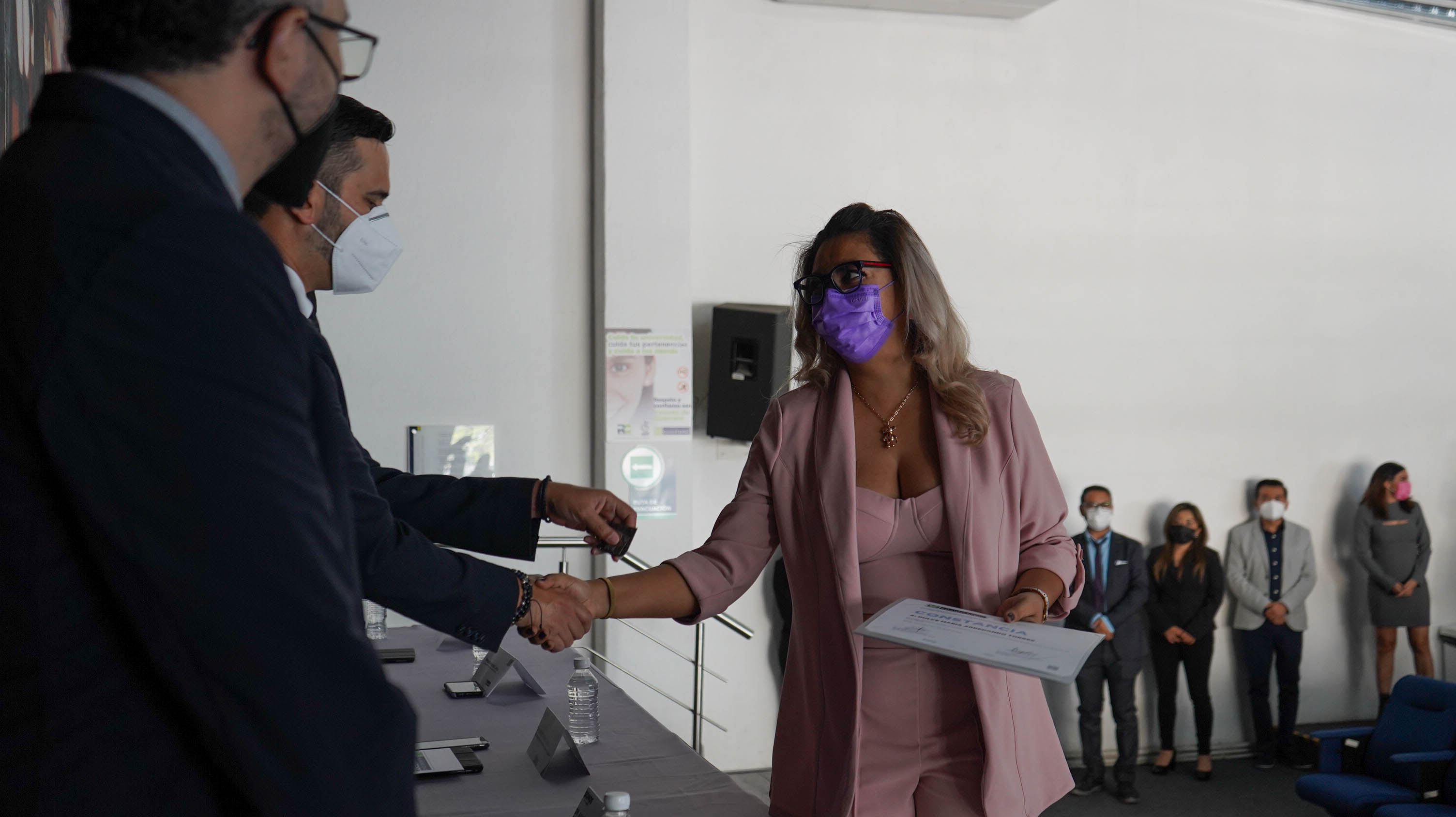 ENTREGA DE DIPLOMAS DE ODONTOLOGÍA